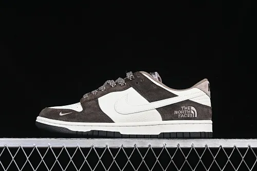All categories Nk SB Dunk Series Nk SB Dunk Low High-end customized low-top sneakers Nk SB Dunk Low North Face joint black and brown Anniversary high-end customized low-top casual sneakers DJ2024-058